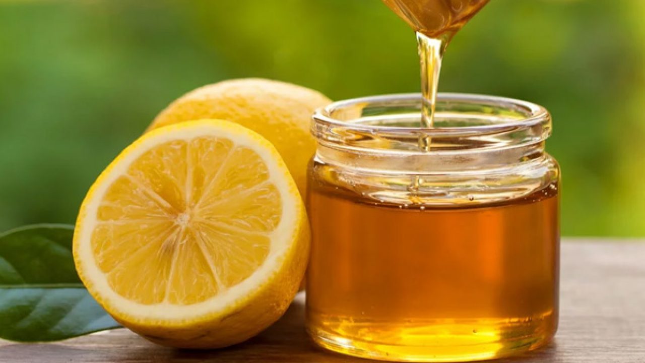 أحد افضل المشروبات الحارقة للدهون : ماء الليمون مع العسل