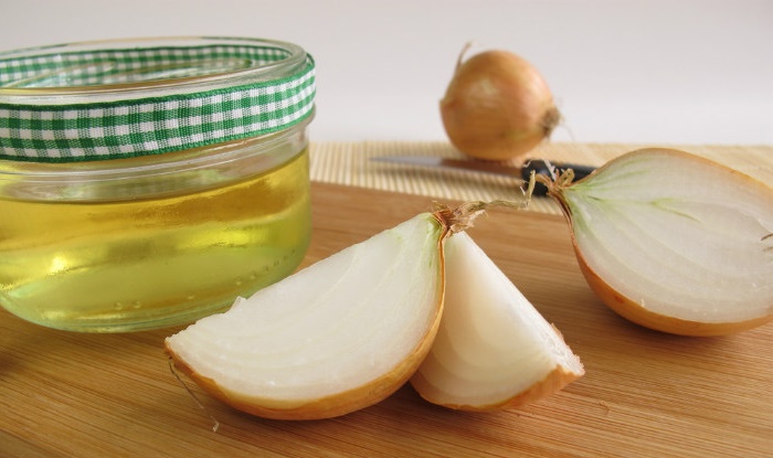 عصير البصل كخلطة طبيعية لعلاج تساقط الشع