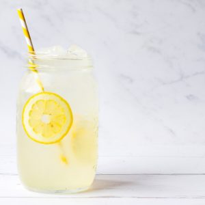 خصائص عصير الليمون وهل يمكن خلط الفياجرا مع العصير الحامض